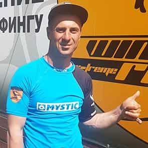 Инструктор кайт школы Windrider Вадим Чубар